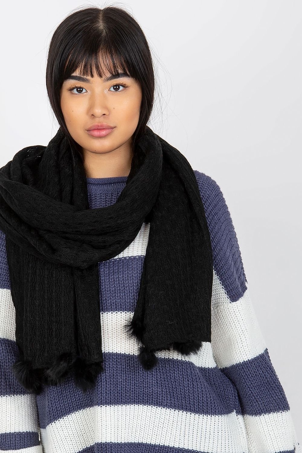 Shawl model 185907